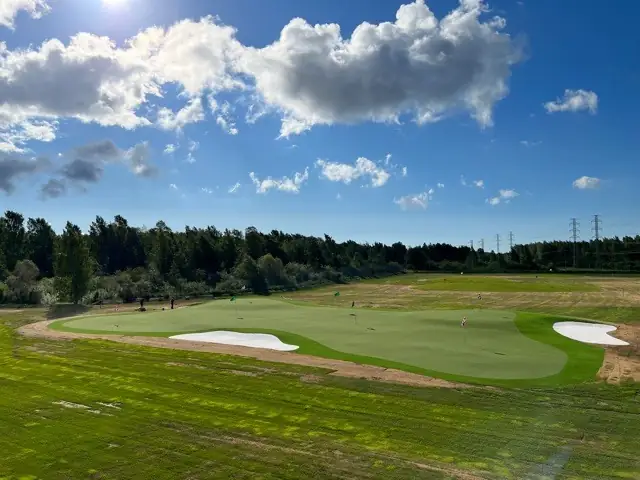 Season Golf Kohdeviheriö